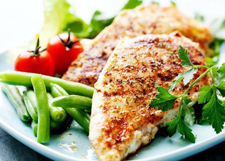 chicken is a way to eat healthy for added pregnancy nutrition