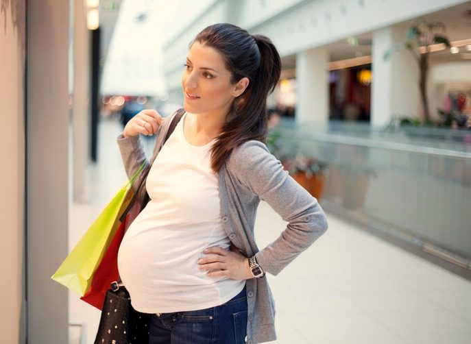maternity clothes shopping.jpg