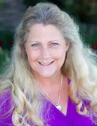 Chari Bockelmann, Accounting and Human Resources