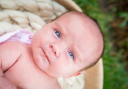 newborn-outside