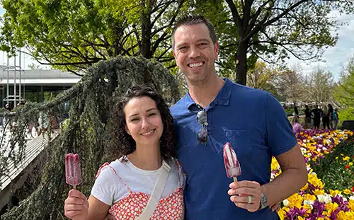 Hopeful adoptive parents Amanda and Travis in Oklahoma about to enjoy fruit popsicles